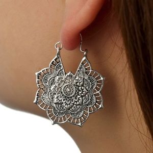 NEW Boho Flower Earrings
